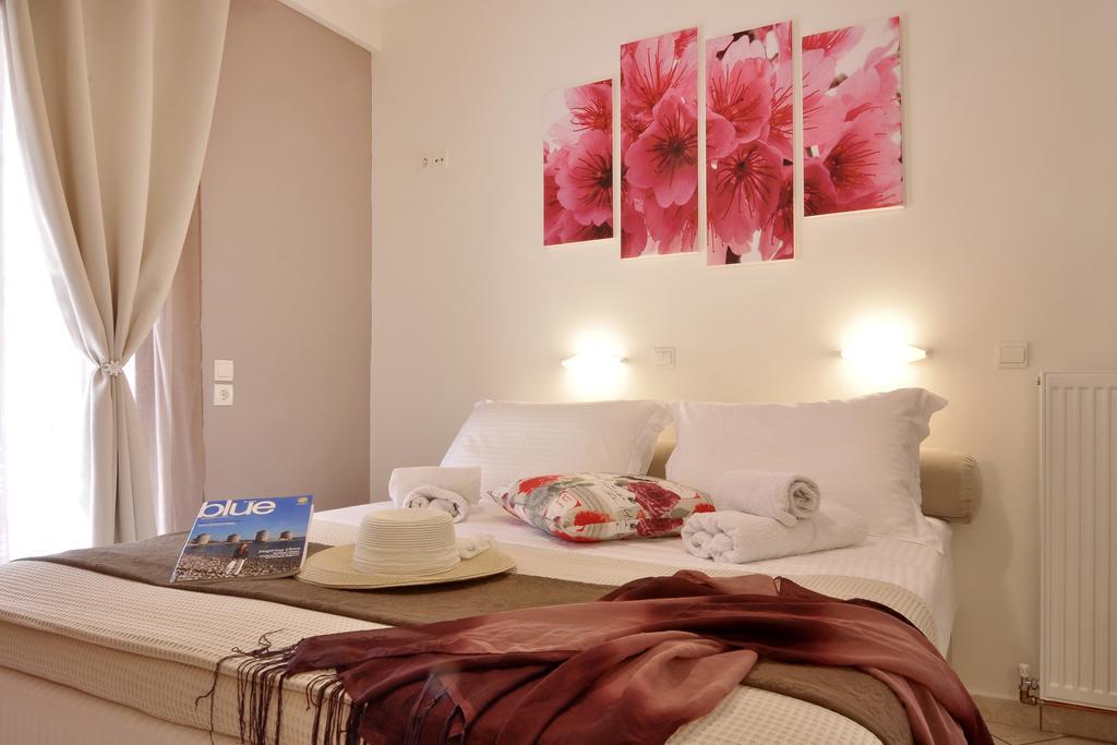 Rolandos Apartments Agios Gordios  Exteriör bild