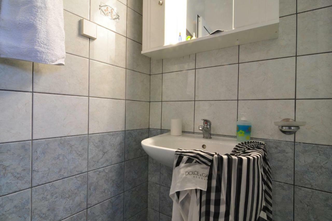 Rolandos Apartments Agios Gordios  Exteriör bild